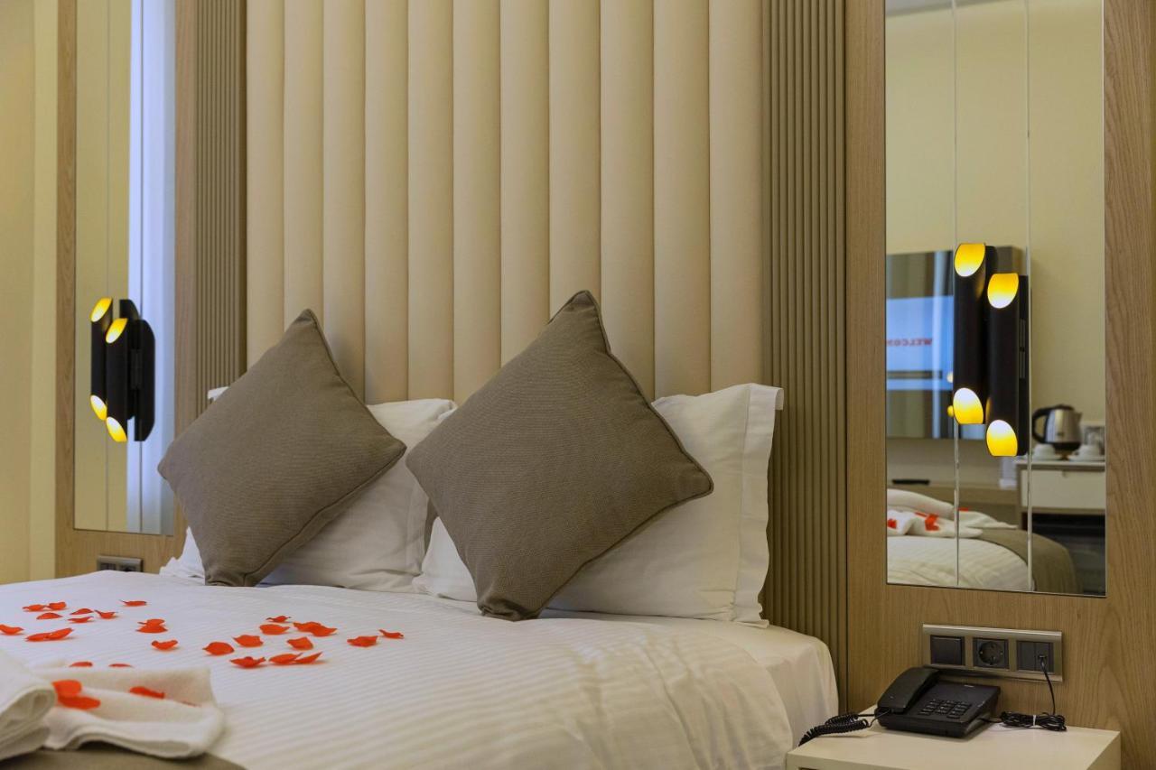 Brako Hotel Istanbul Exterior photo